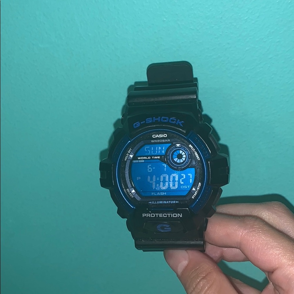 G Shock Black And Blue Watch Gem
